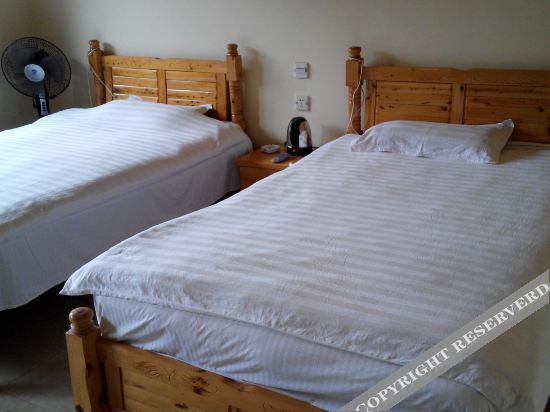 Лешан: Qiwei Warm Hostel