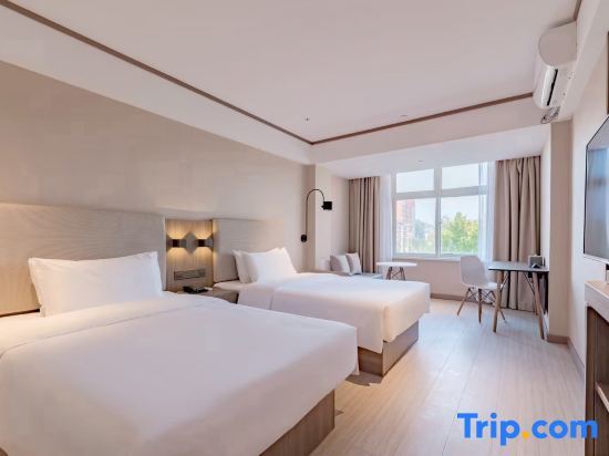 Хеби: Hanting Hotel (Hebi Qixian Bus Station)