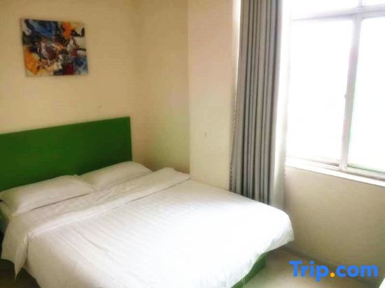 Цзыбо: Apple Inn Express Hotel