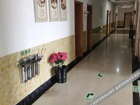 Синьчжоу: Daixian Hongxin Hotel