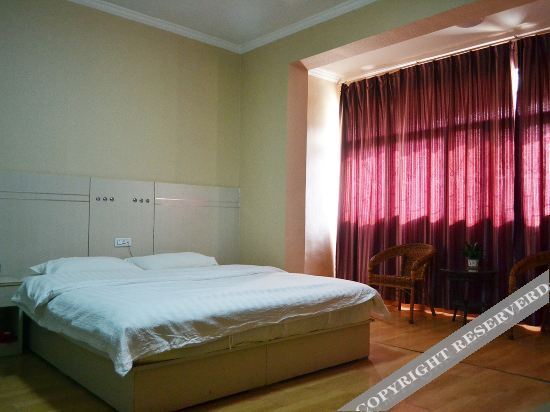 Чжумадянь: Zhumadian Yuanyuan Express Hotel