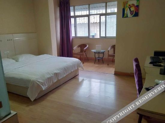 Чжумадянь: Zhumadian Yuanyuan Express Hotel