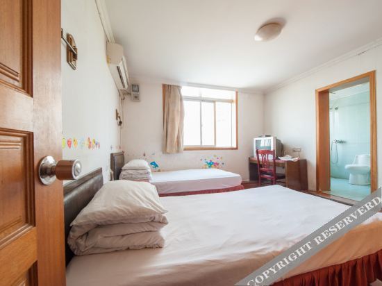 Наньтун: Baolong Hostel