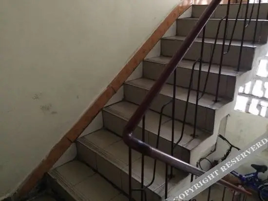 Мяньян: Zhanqian Hostel