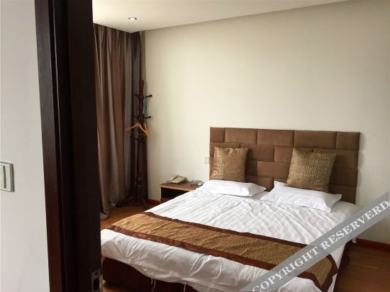 Тайчжоу: Chenxin Business Hotel