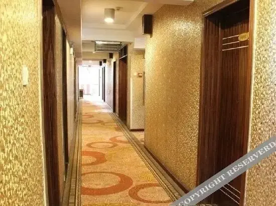 Сюйюн: Xuyong Shengli Business Hotel