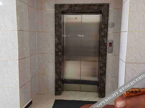 Шандоу: Zhenglan Qixinya Express Hotel