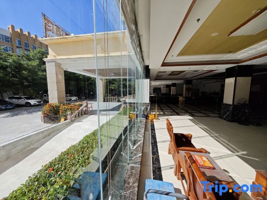 Ледун: Qjia Ledong Xiangrui Seaview Business Hotel (Longmuwan Branch)