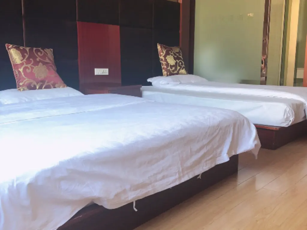 Нинбо: Laiding Express Hotel