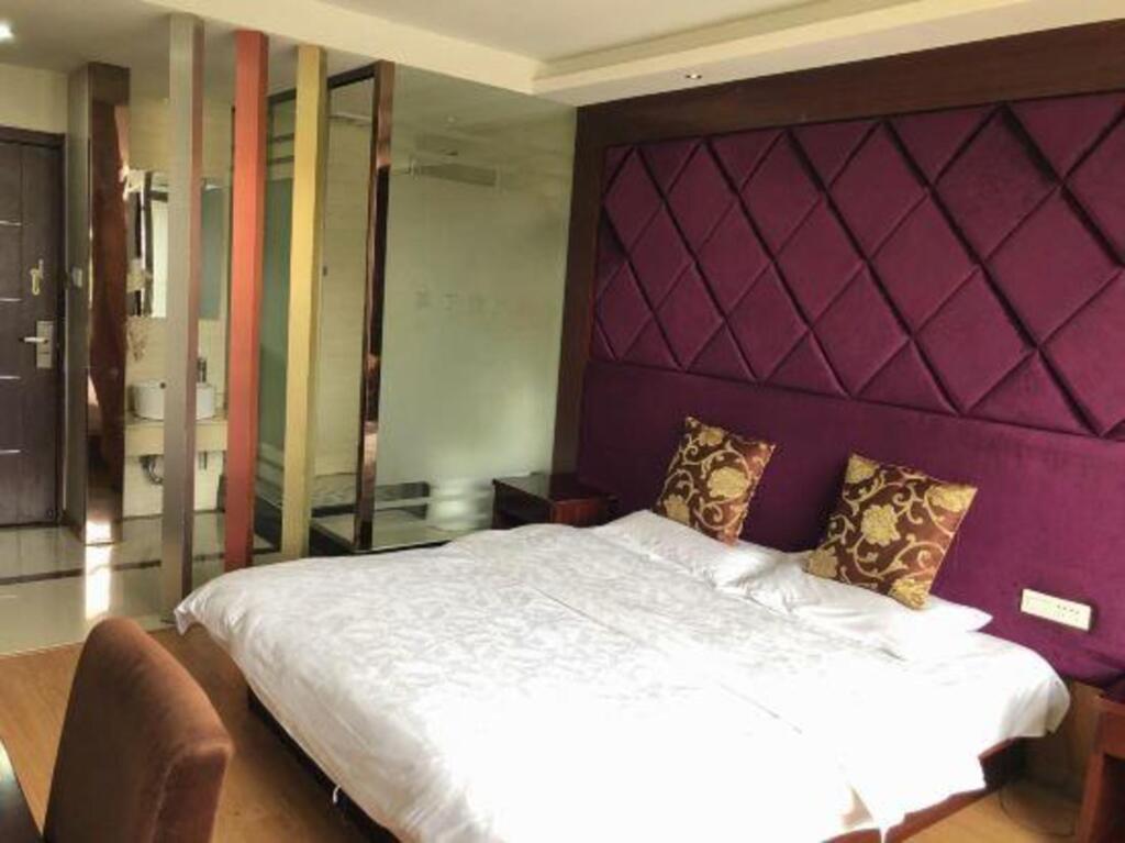 Нинбо: Laiding Express Hotel