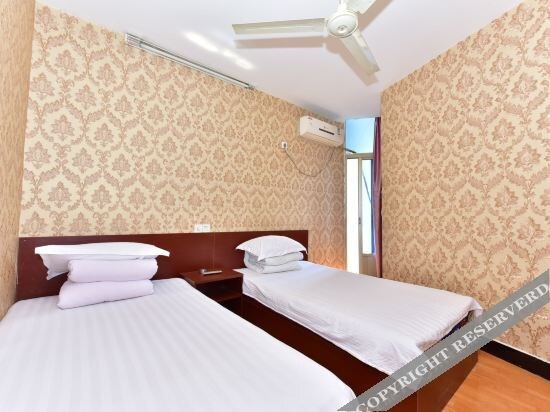 Нинбо: Qingjie Hostel