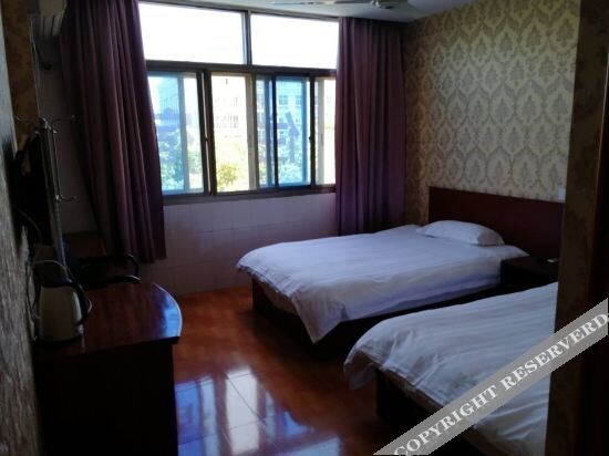 Нинбо: Qingjie Hostel