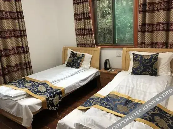 Шаоксинг: 诸暨泄源山湾湾农家乐
