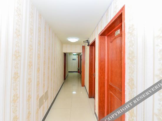 Тяньцзинь: Tianjin Juyige Hotel