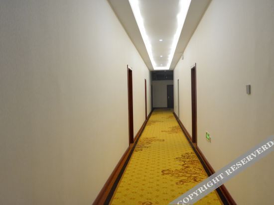 Чугучак: Tacheng Quandu Hotel