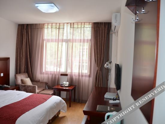 Баркам: Kangyuan Business Hotel