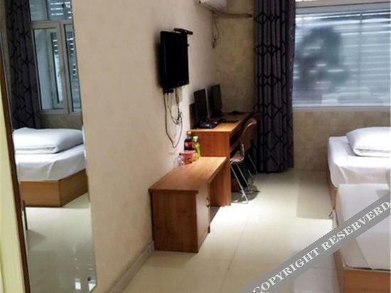 Синьхуа: Tongjiang Wanxin Business Hotel