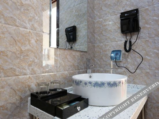 Тяньцзинь: Tianjin Youyifu Hotel