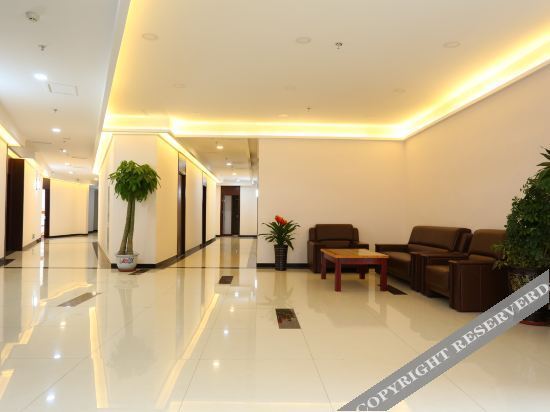 Тяньцзинь: Tianjin Youyifu Hotel