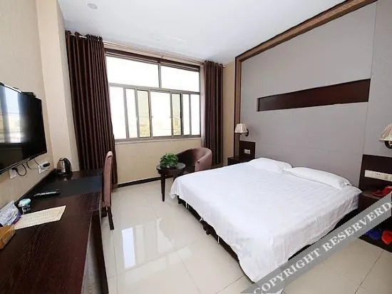 Баодин: Rongcheng Maofeng Holiday Hotel