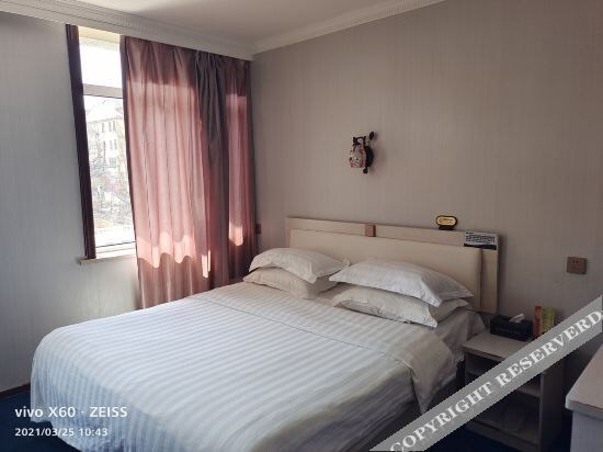 Далянь: Dalian Yuehai Hotel