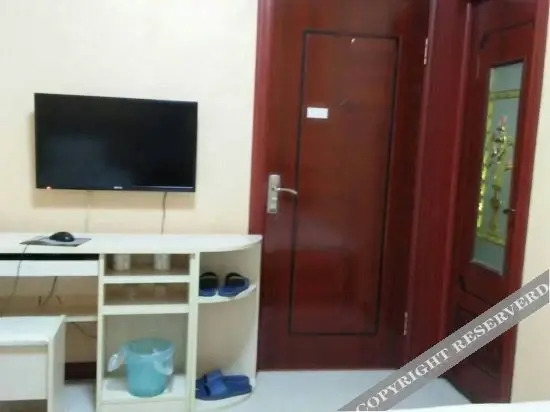 Аршан: Aershan Happy Hotel