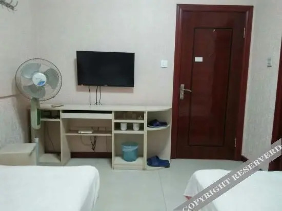 Аршан: Aershan Happy Hotel