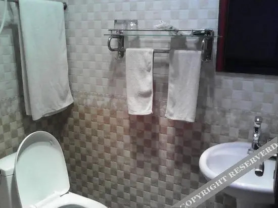 Аршан: Aershan Happy Hotel