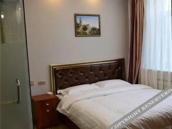 Мишань: Hongfeng Hotel