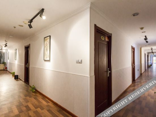 Наньтун: OYO Nantong Leshangju Hotel