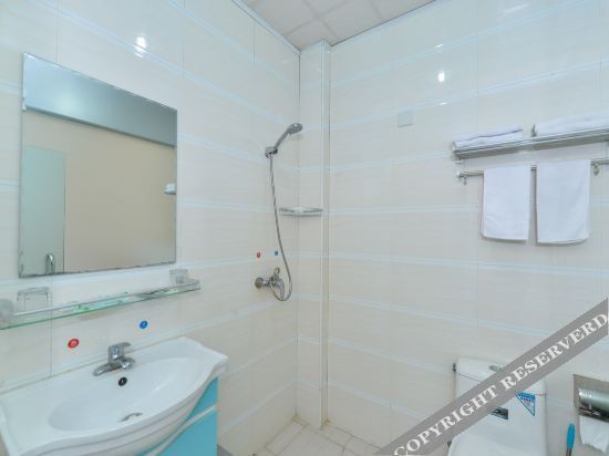 Тяньцзинь: OYO Tianjin Jilihao Express Hotel