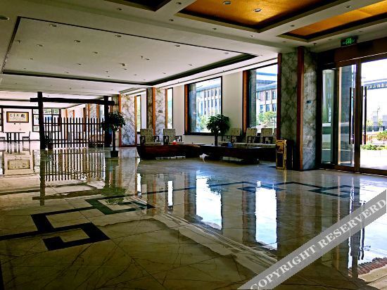 Баодин: Yue Yue Hotel