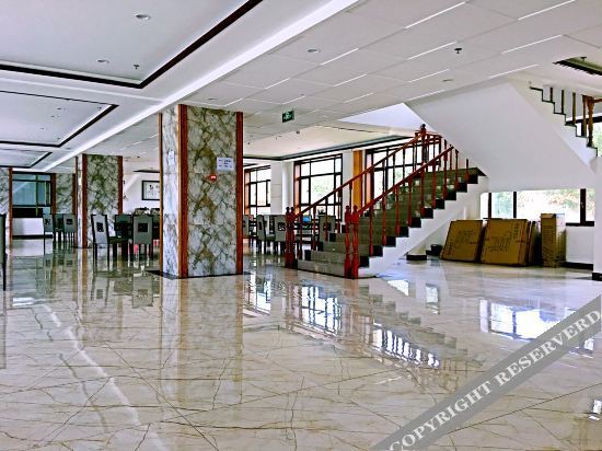 Баодин: Yue Yue Hotel