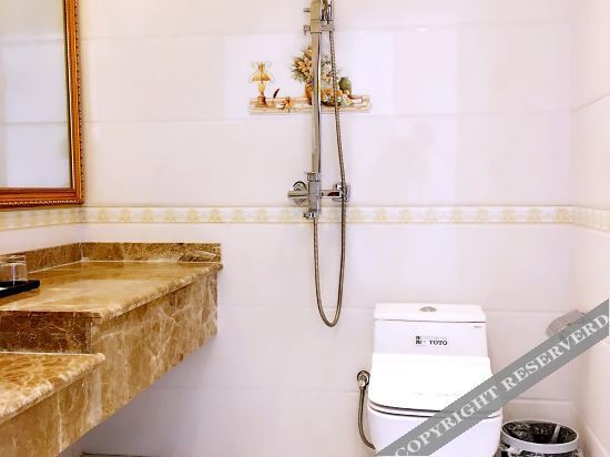 Баодин: Yue Yue Hotel