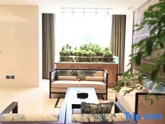 Чжэньцзян: Mengzhiyuan Business Leisure Hotel