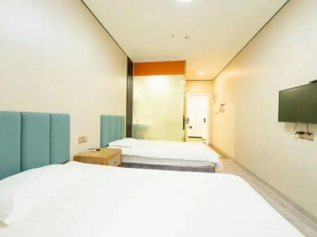 Шанхай: Shanghai Yijia Express Hotel
