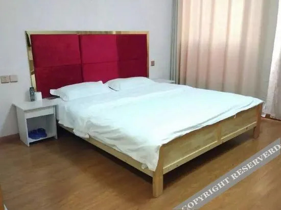 Шанхай: Shanghai Yijia Express Hotel