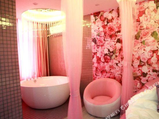 Лицзян: Yongsheng Wanlian Theme Hotel