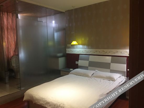 Нинбо: Ningbo 365 Days Hotel