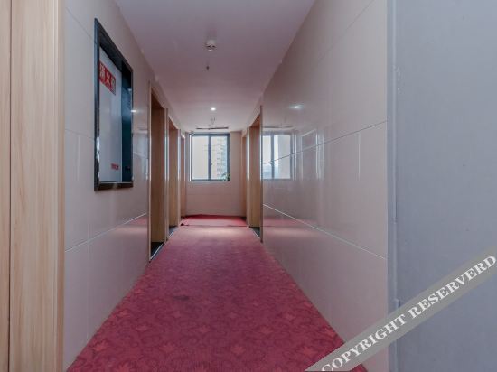 Чунцин: Chongqing Mercure Business Hotel