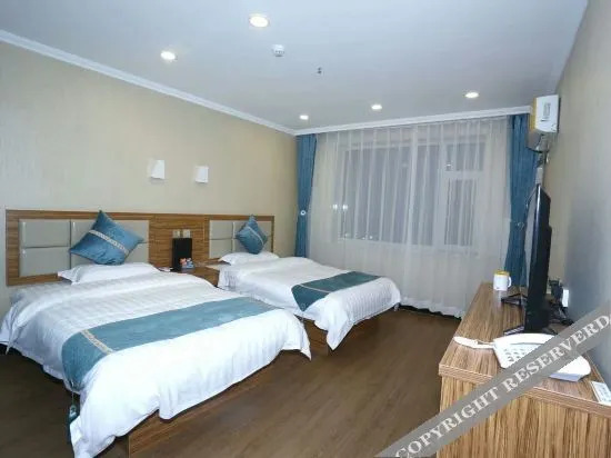 Дуньхуа: Super 8 Hotel (Dunhua Railway Station)
