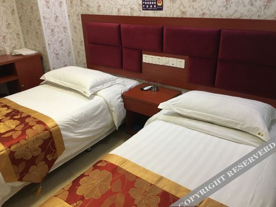 Чунцин: Chongqing Baishun Hotel