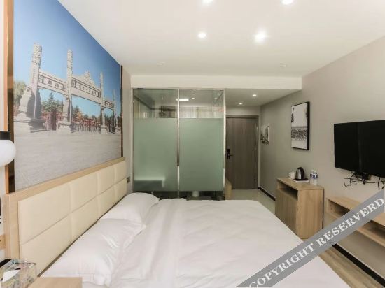 Чжоукоу: Moshe · Zhijia Hotel (Zhoukou Longhu Hotel)