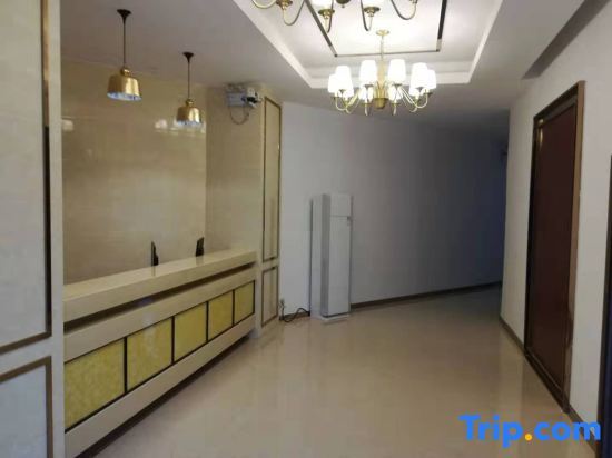 Чунцзо: Ningming Boya Business Hotel