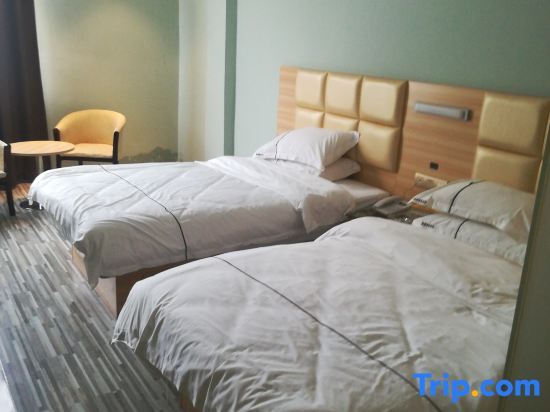 Чунцзо: Ningming Boya Business Hotel