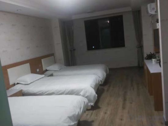 Ухань: Jinyuquan Hotel
