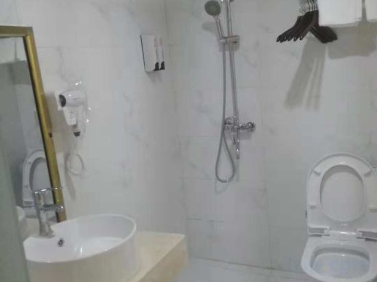 Ухань: Jinyuquan Hotel