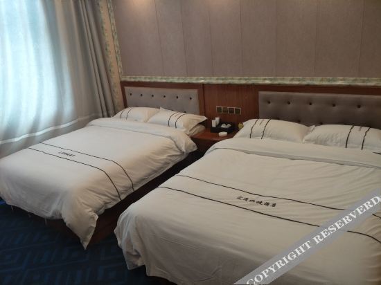 Цзуньи: Huitong Express Hotel (Metan Huangjiaba Branch)
