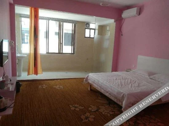Гуйлинь: We+ Boutique Theme Hotel (Lingchuan University of Electronic Science and Technology Huajiang Campus)