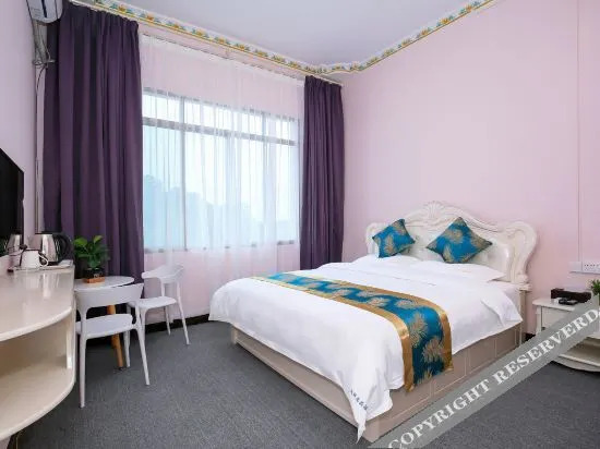 Гуйлинь: Banyan Tree Hotel (Guilin Liangjiang Airport Branch)